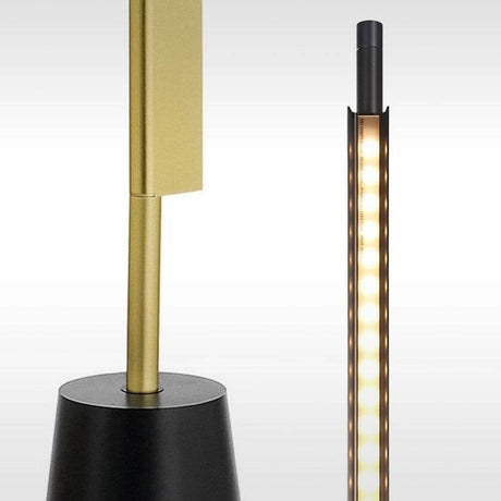 Luceplan Compendium LED Stehlampe (ohne Base) 3000K Schwarz mit hocheffizienter LED-Quelle.