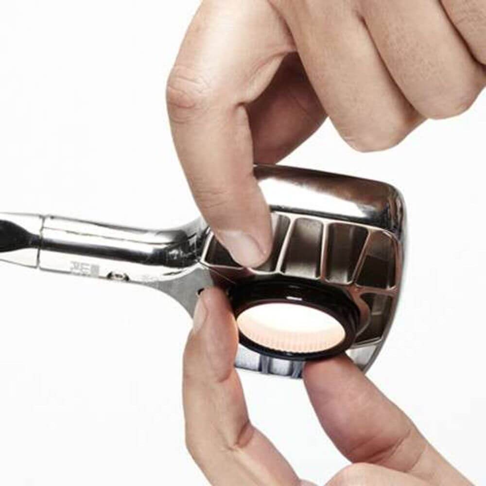 Luceplan Otto Watt LED Büro-Tischlampe 3000K (Body ohne Halterung) mit dimmbarem LED-Licht und stabiler Handhabung.