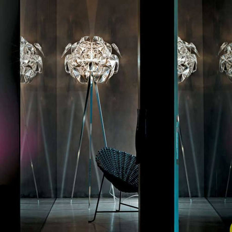 Luceplan Hope floor lamp Ø 72cm with dimmer in a modern living room, stylish lighting and design.
