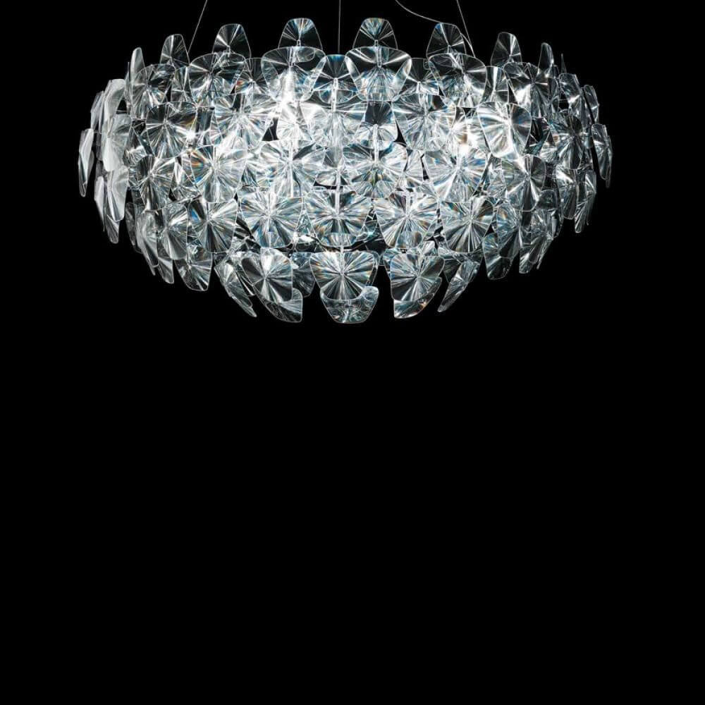 Luceplan XXL Hängelampe Hope Ø 200cm, eine beeindruckende Pendelleuchte aus prismatischen Elementen.