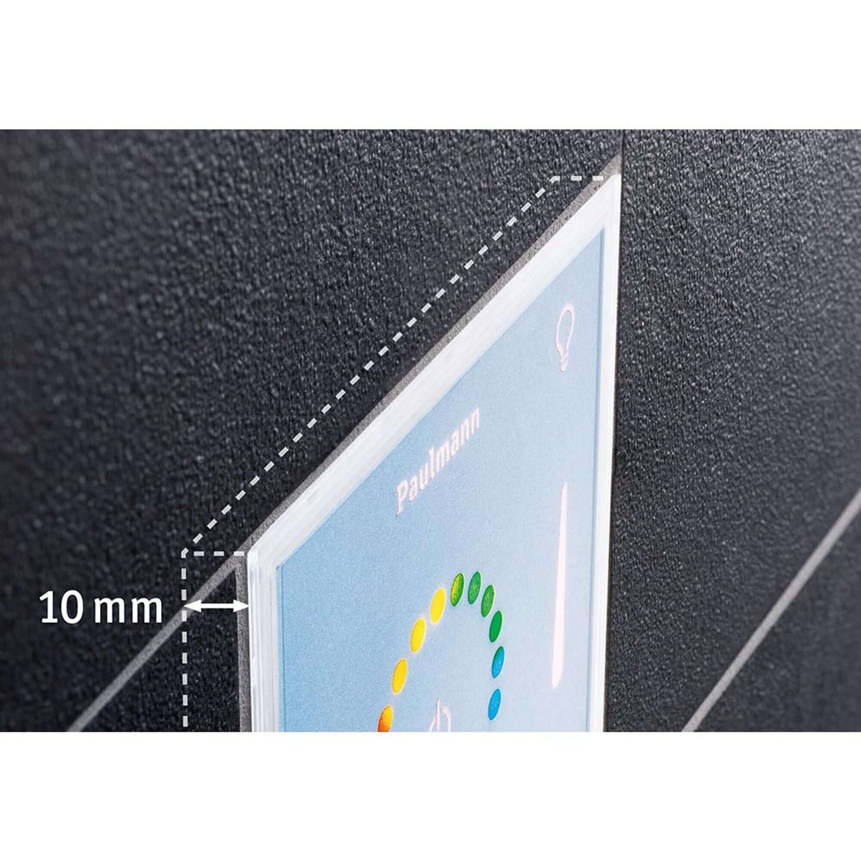 LumiTiles Zubehör Smart Home Zigbee Touch-Modul in Detailansicht mit 10 mm Dicke auf schwarzem Hintergrund.