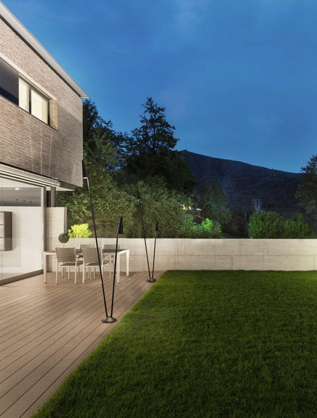 Mabel LED Außenwegeleuchte 3000K Schwarz IP54 für moderne Garten- und Terrassenbeleuchtung
