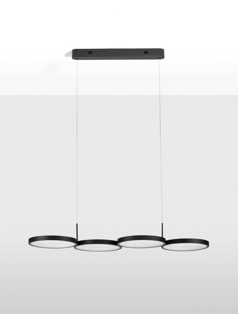 Magnus LED Pendelleuchte 4-flammig 3000K in modernem Design, ideal für stilvolle Wohnungseinrichtungen.