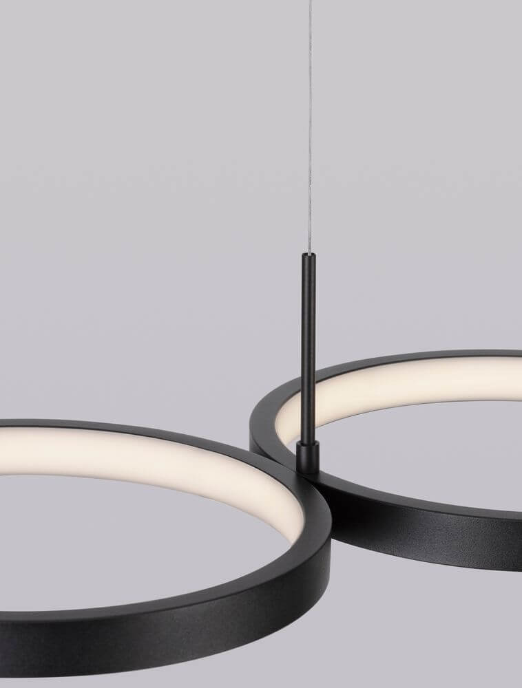 Magnus LED Pendelleuchte 4-flammig 3000K mit modernem Design und dimmbaren LED-Lichtringen.