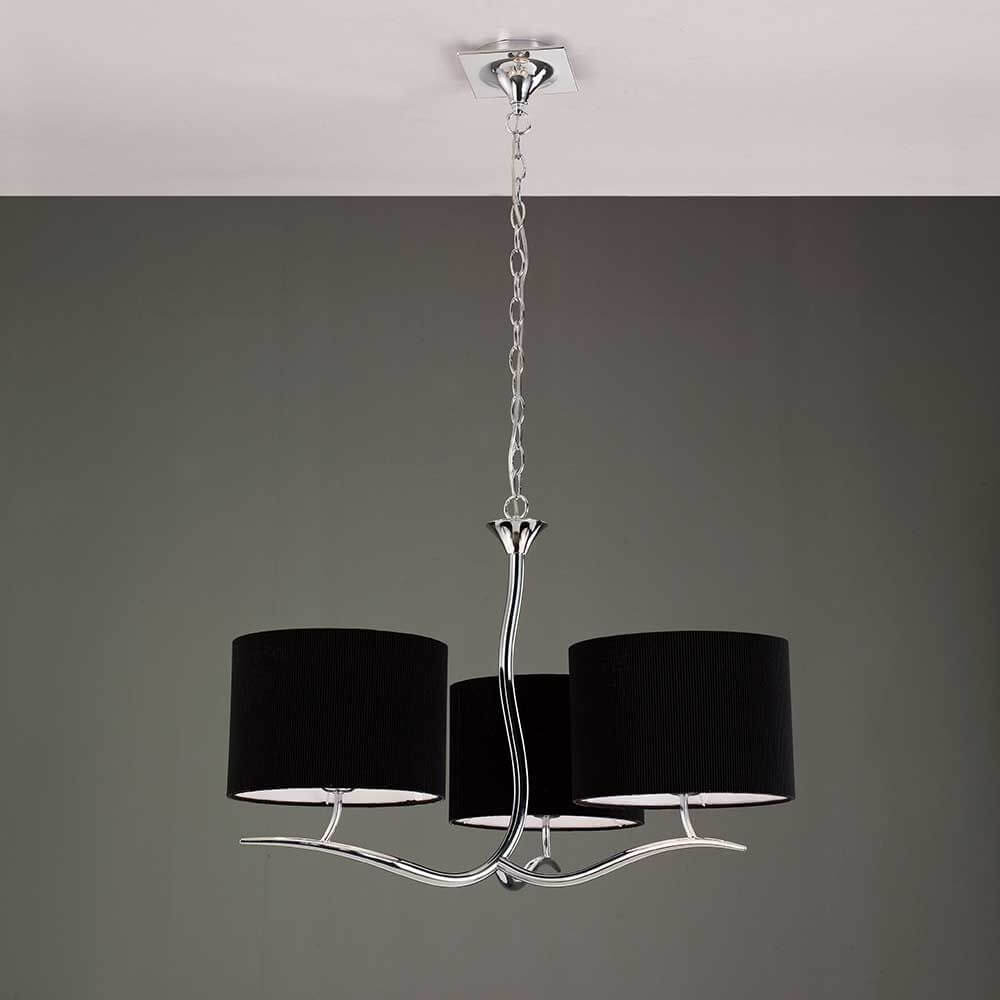 Eve Hängelampe 3-flammig mit schwarzem Schirm und Metallgestell, ideal für moderne Räume.