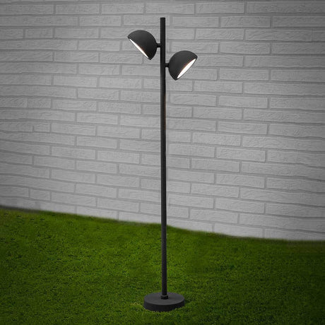 Luminaire de chemin extérieur Everest IP65 au design moderne et doté de deux sources lumineuses pour l’extérieur.