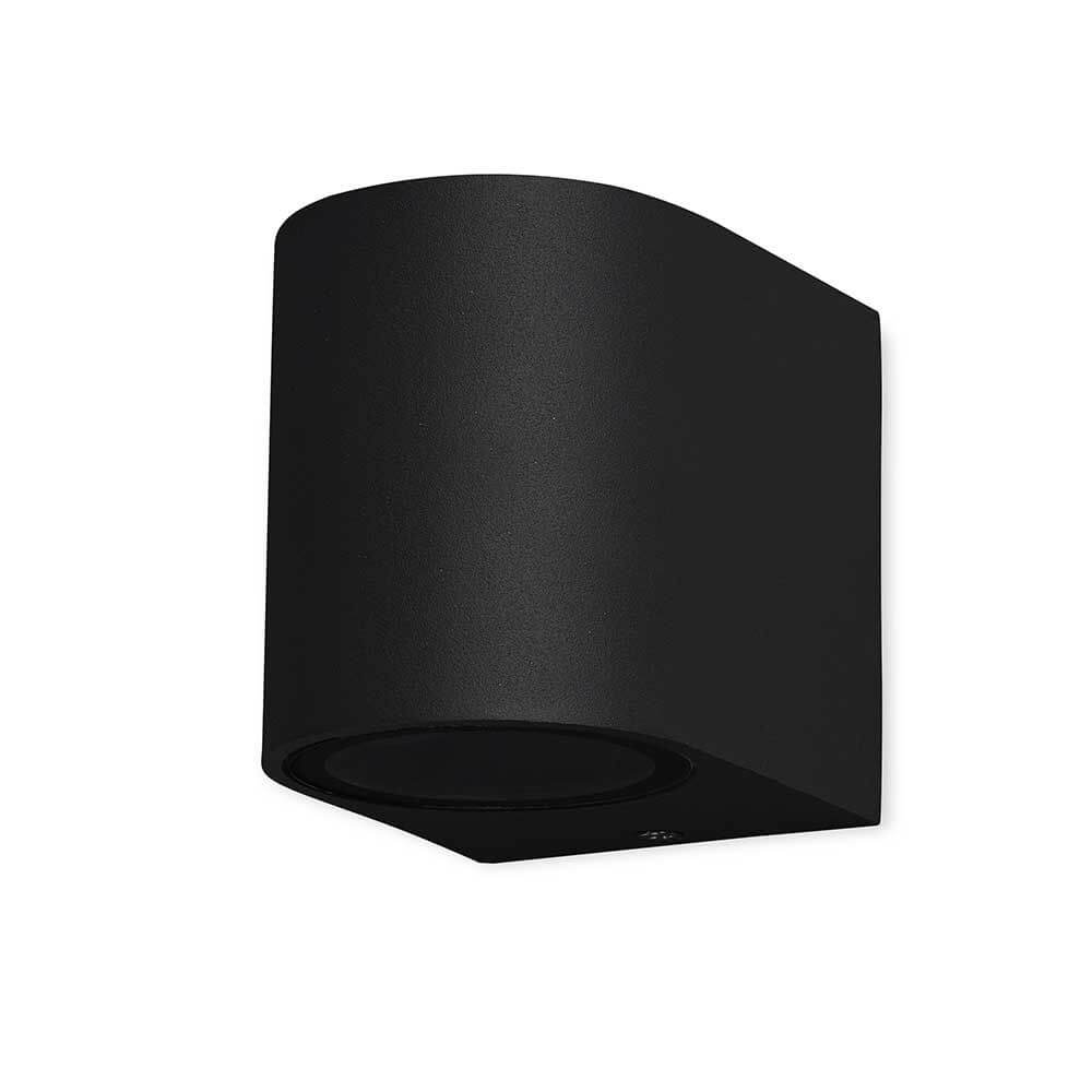 Kandanchu Outdoor Wandleuchte in schwarz, moderne eckige Form für wetterfeste Außenbereiche.