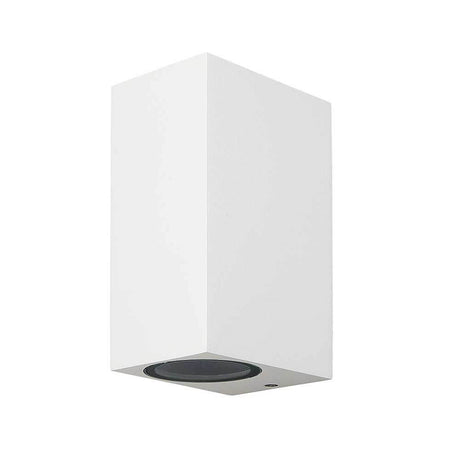 Kandanchu Außenwandleuchte Rechteckig in modernem Design aus Metall mit rechteckiger Form für Außenbereiche.