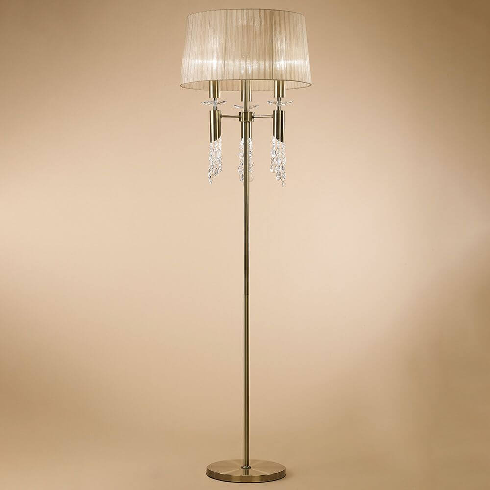 Tiffany Stehleuchte mit elegantem Design, Metall und Textil, ideal für Wohnzimmer und Essbereiche.