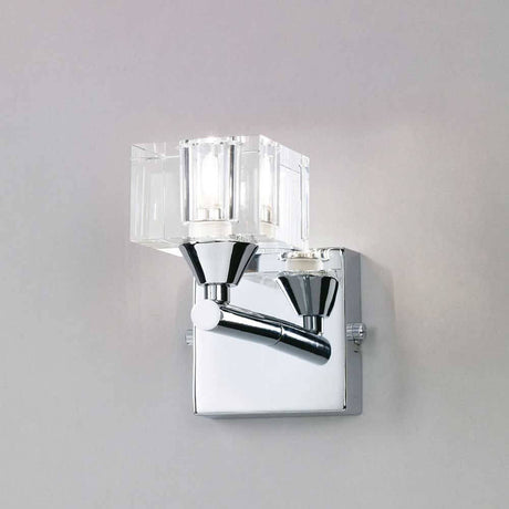 Wandlampe Cuadrax Optico mit eckiger Form aus Metall und Glas für stilvolle Beleuchtung