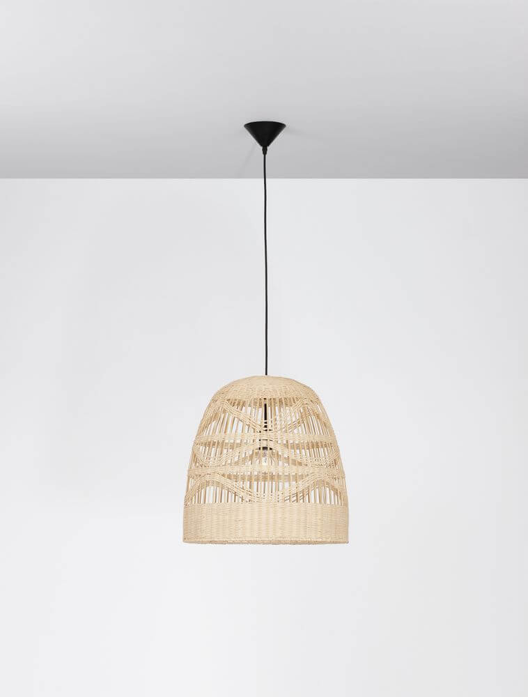 Marlo Pendelleuchte Glocke Beige Rattan im ethno-skandinavischen Stil aus hochwertigem Rattan mit natürlicher Farbe.