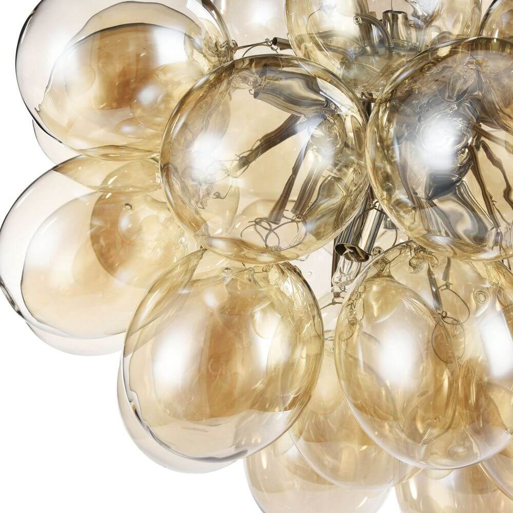 Balbo Glas-Hängelampe 8-flammig mit runden Glasdiffusoren in elegantem Design.