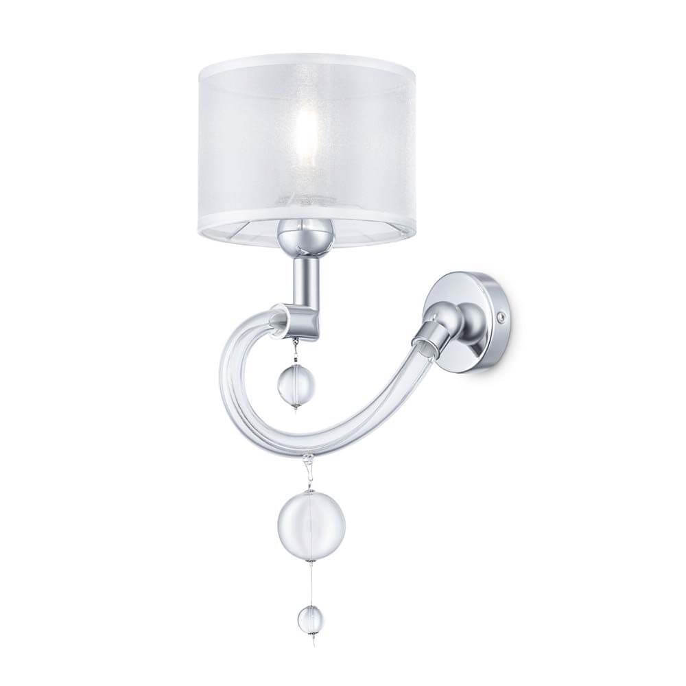 Bubble Dreams Wandleuchte Klar mit Metallrahmen und transparentem Stoffschirm, elegant und modern.