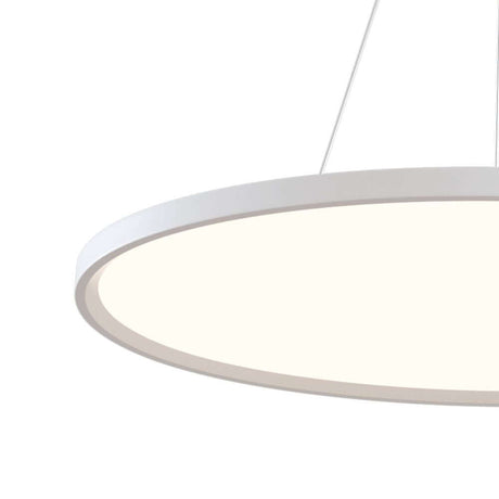 Cosmos LED Hängelampe Mini Ø 60cm in weißer Mattfarbe mit SMD-LEDs als Lichtquelle.