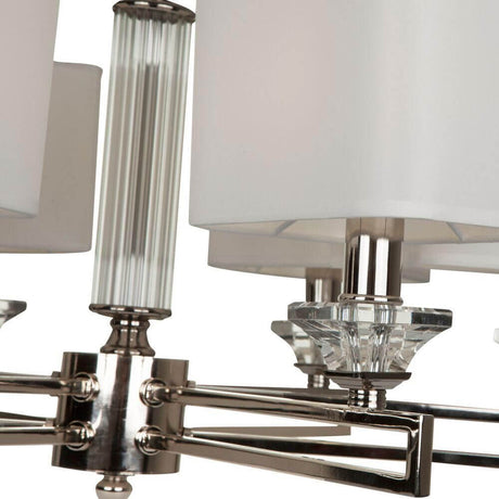 Ontario Kronleuchter mit Glasdetails und elegantem Design für stilvolle Innenräume.