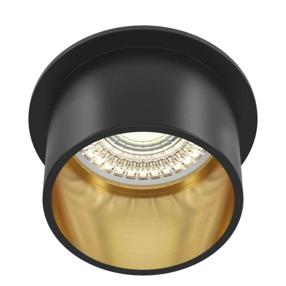 Reif Einbauleuchte groß mit schwarzem Gehäuse und goldener Innenseite, ideal für Akzentbeleuchtung.