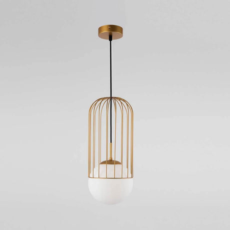 Telford Pendelleuchte Gold, Weiß mit dekorativem Metallrahmen und mattierten Glasdiffusoren.