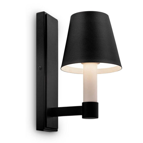 Tetatet Wandleuchte in modernem Design mit schwarzem Schirm und beleuchtetem Korpus.