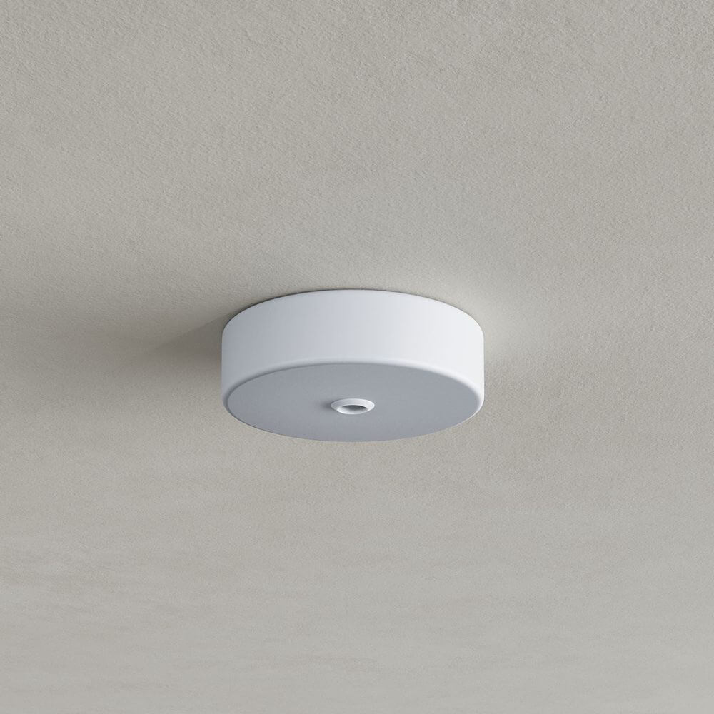 s.luce Schnell-Montage Metall Lampen-Baldachin in elegantem, flachem Design für stilvolle Beleuchtung.