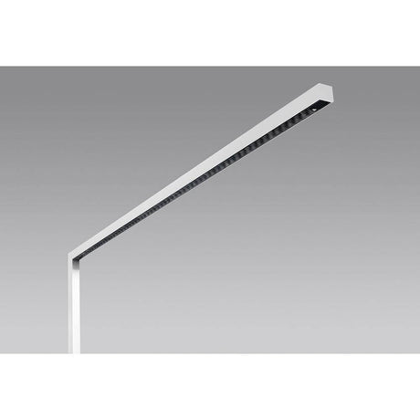 Lens Büroleuchte in Weiß, minimalistisch, dimmbar, mit Bewegungsmelder für optimalen Lichtkomfort.