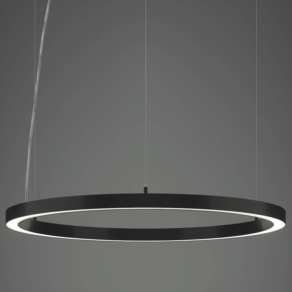 Rinq LED-Hängeleuchte Ø 300cm Schwarz direkt & indirekt, Aluminium mit opal-weißer Abdeckung, homogene Lichtverteilung.