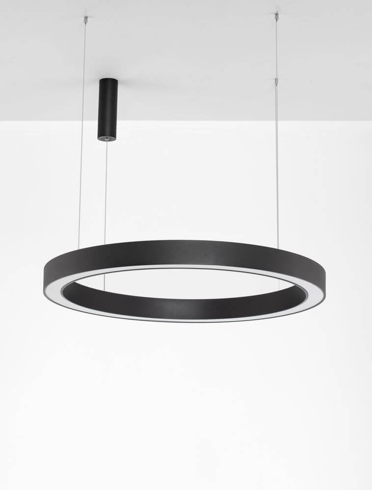 Morbido LED Pendelleuchte Ø 100cm 2700, 4000K in modernem, minimalistischen Design aus schwarzem Aluminium.