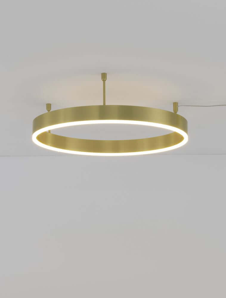 Motif LED Deckenleuchte Ø 60cm 3000K in Gold mit modernem Design und warmem Licht.