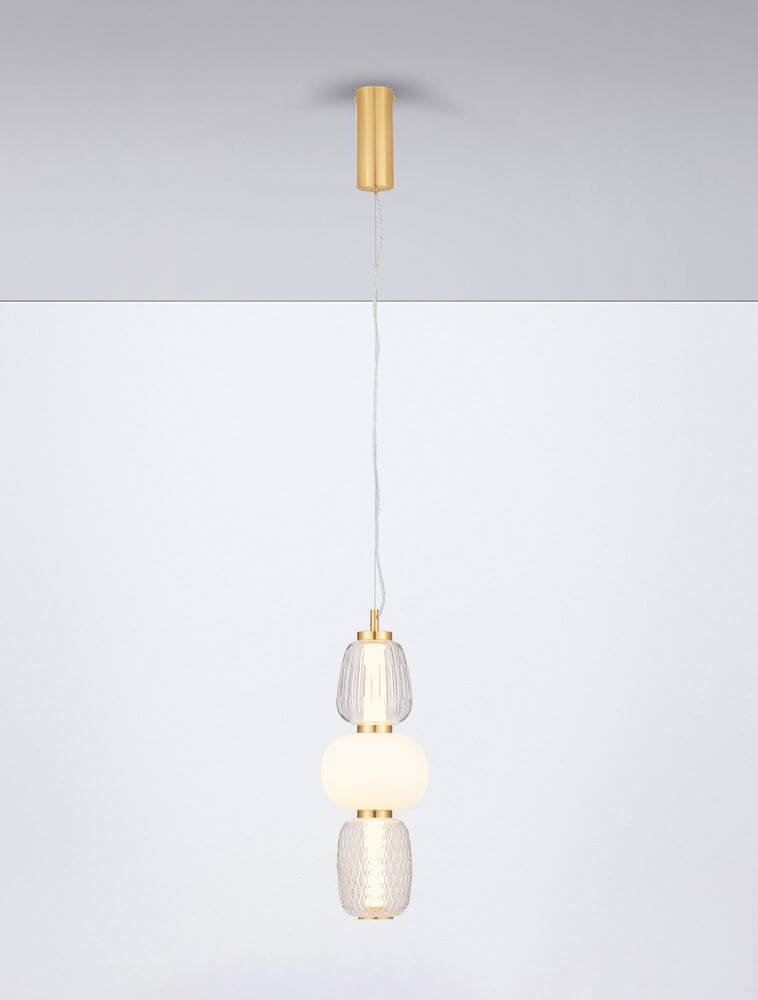 Movil Pendelleuchte 3-flammig Ø 17cm 3000K Gold, stilvolle Beleuchtung für eleganten Wohnraum.