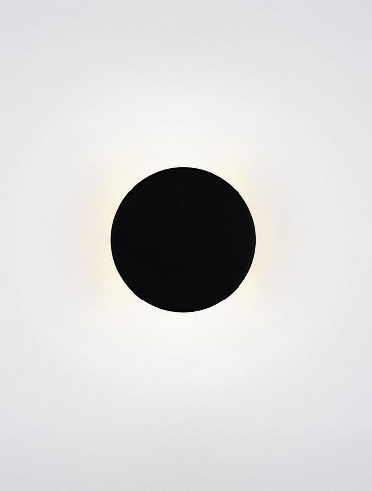 Nano Wandleuchte 3000K Schwarz – minimalistische runde Wandleuchte mit warmweißem 3000K Licht, matte schwarze Oberfläche