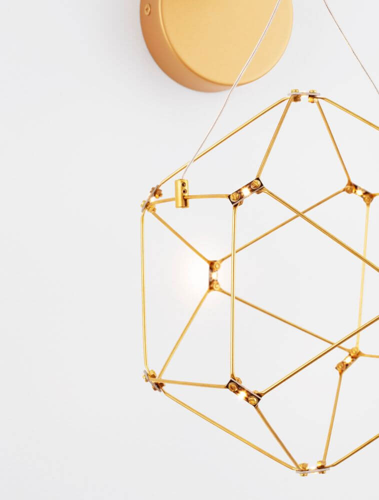 Nebula LED Wandleuchte Ø 23,4cm 3000K mit modernem geometrischen Design in Gold.