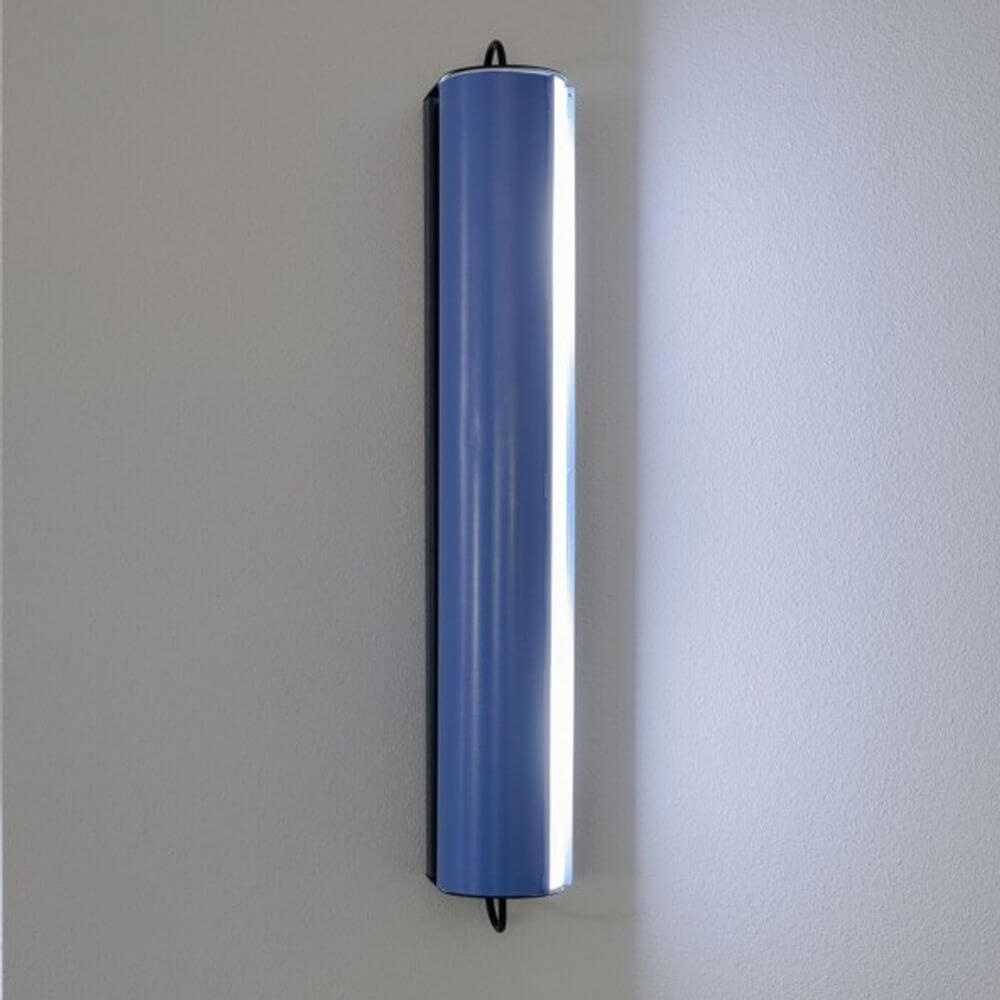 Nemo Applique Cylindrique Lounge Wandlampe 48cm in hellblauem Metall, modern und elegant.