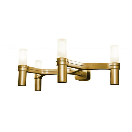 Applique Nemo Crown 4 avec finition dorée et diffuseurs en verre sablé.