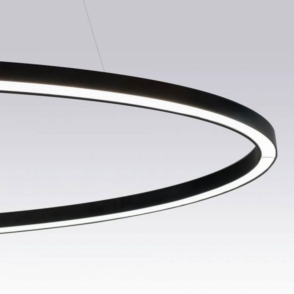 Nemo Ellisse Major Down LED Pendelleuchte 133x70cm direkt, ovale LED-Pendelleuchte in elegantem Schwarz.