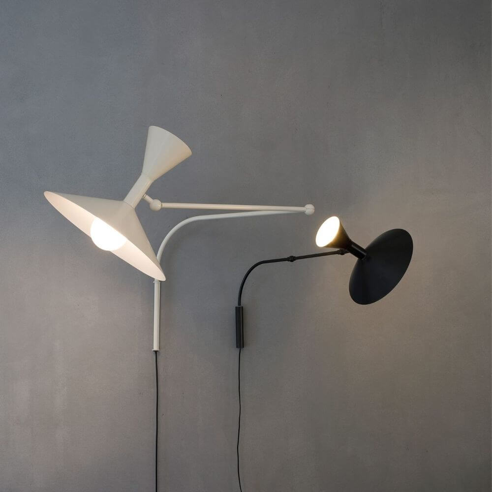 Nemo Lampe De Marseille Mini Wandleuchte mit Arm in matt grau und schwarz, Wandinstallation, direktes und indirektes Licht.