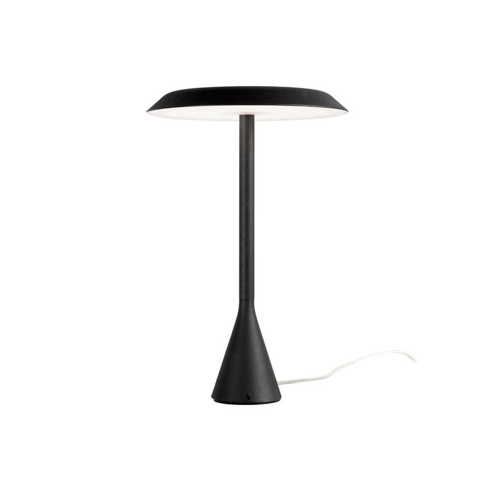 Nemo Panama Mini LED Tischleuchte 30cm in Schwarz mit modernem Design und blendgeschütztem Polycarbonat-Reflektor.
