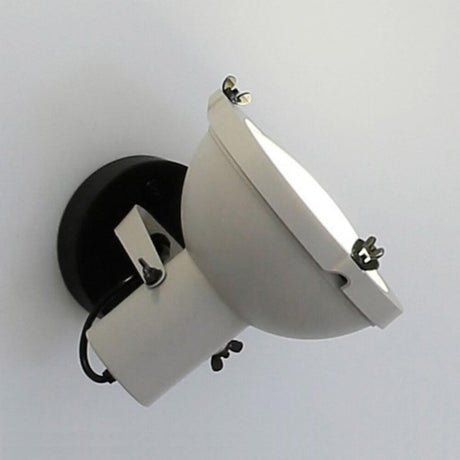 Nemo Projecteur 165 applique orientable au design moderne avec lumière réglable.