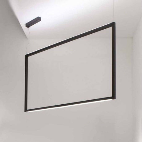 Nemo Spigolo Vertical LED suspension 114x58 cm de forme rectangulaire, luminaire suspendu au design moderne.
