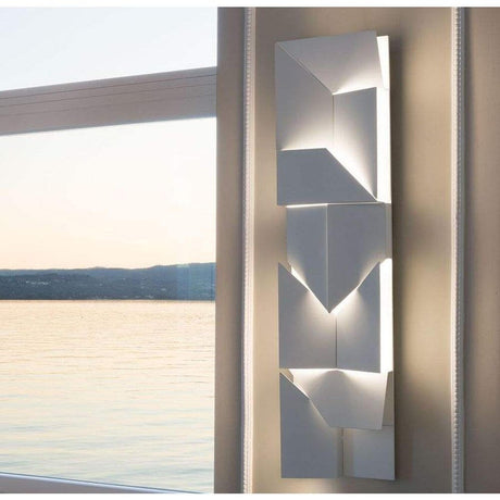 Nemo Wall Shadows Pitkä LED -seinävalaisin 120x30cm