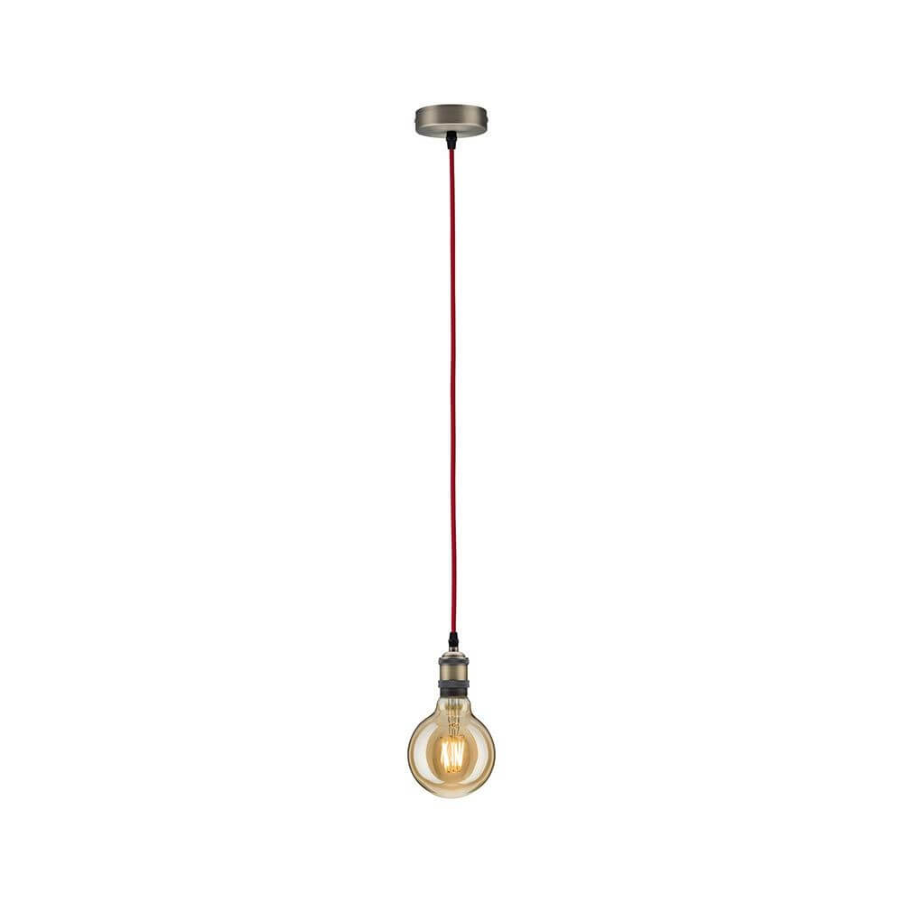 Neordic Pendelleuchte Eldar Rot, Nickel-Gebürstet mit rotem Stoffkabel und brünierter Fassung.