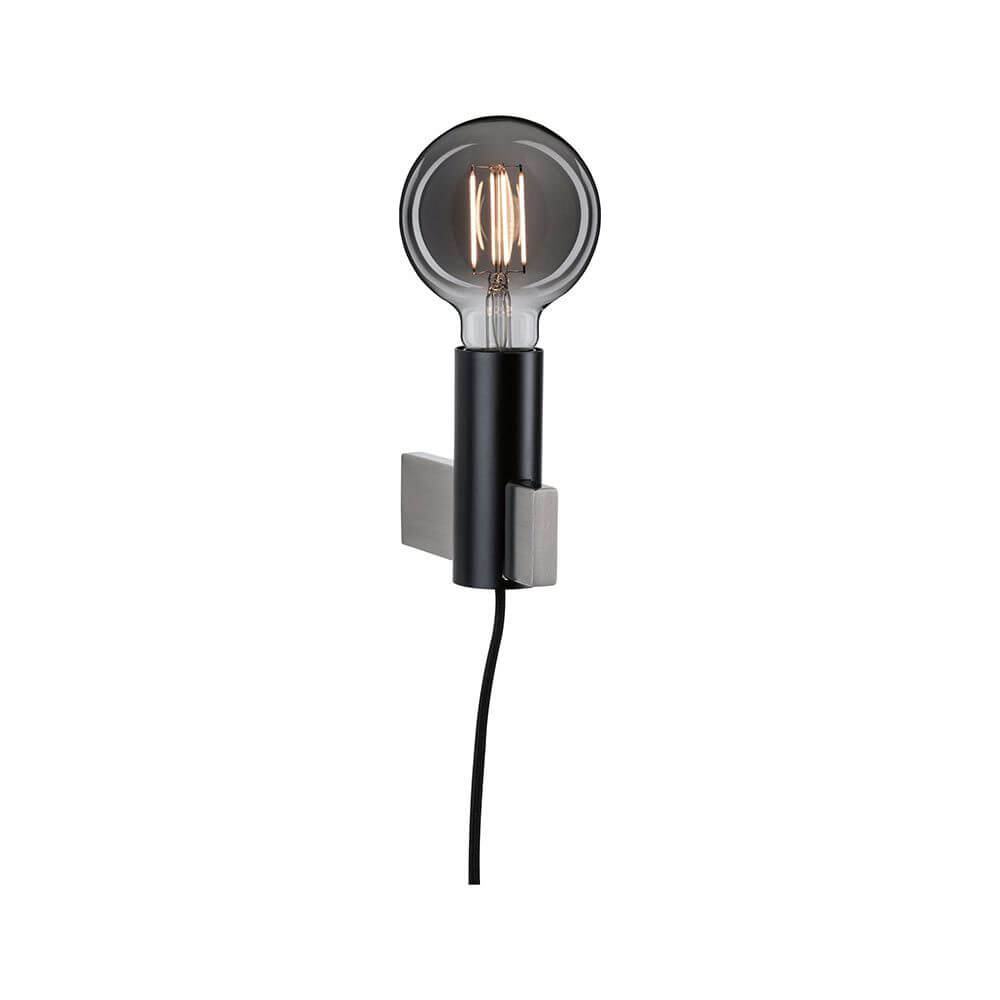 Neordic Wandleuchte Aik Dimmbar Schwarz mit trndigem Rauchglas Leuchtmittel im reduzierten Design.