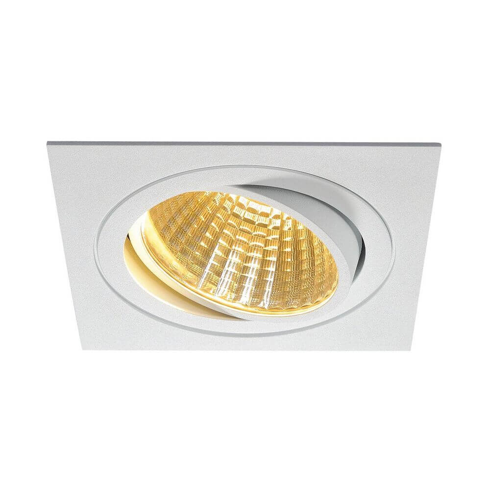 New Tria LED Downlight Square Weiß 25W 30° 2700K in quadratischer Form mit warmweißer COB LED.