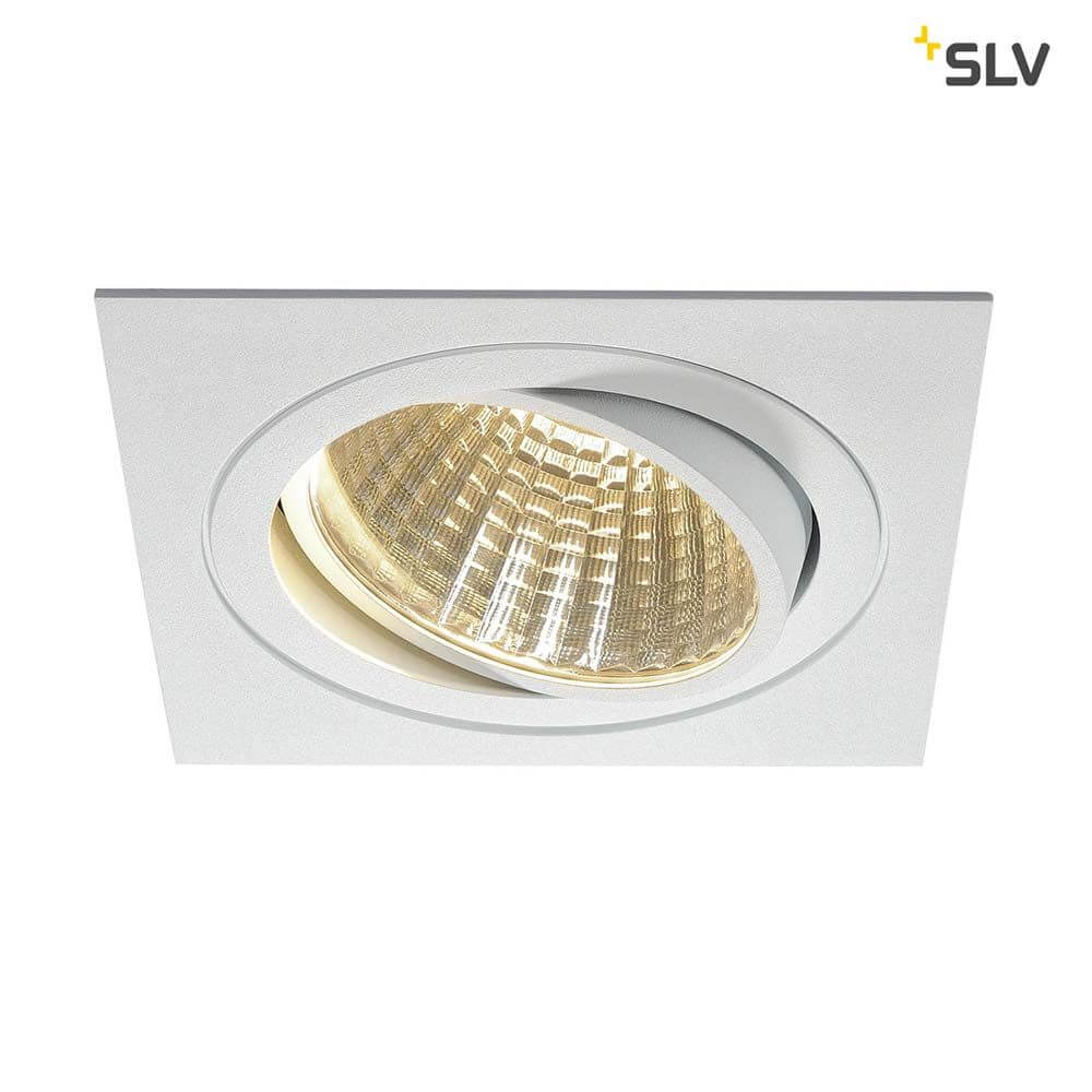 New Tria LED Downlight Square Weiß 25W 30° 3000K in quadratischer Form mit warmweißer COB LED.