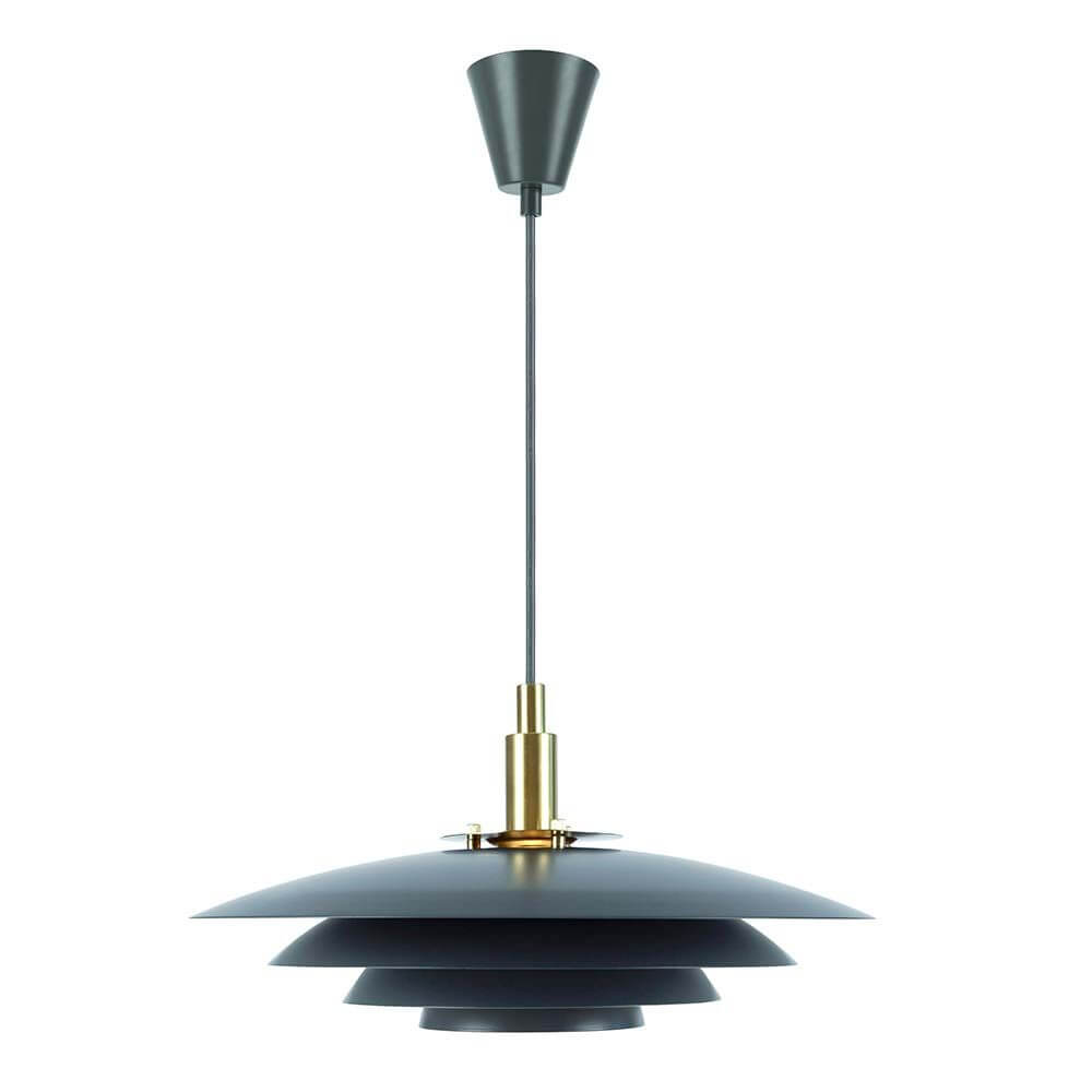 Bretagne Pendelleuchte in skandinavischem Design mit mehreren geschichteten Lampenschirmen für gemütliches Licht.