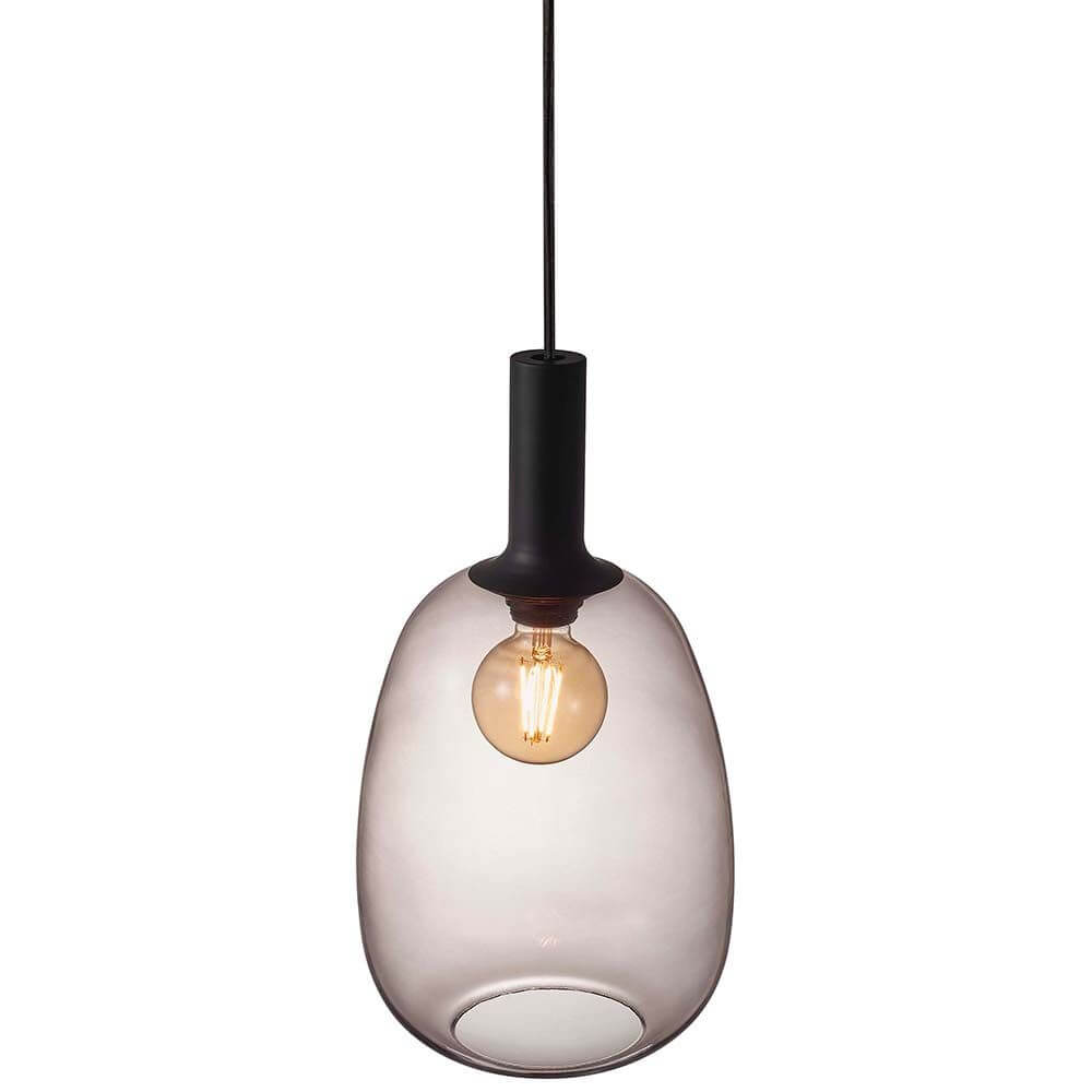 Pendellampe Alton 23 svart, røykfarget – elegant lampe av røykfarget glass for varmt lys.