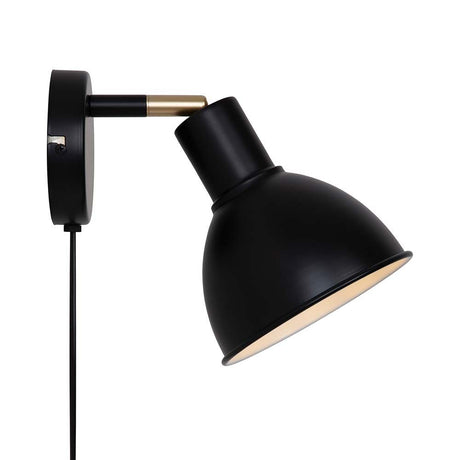 Stylish Pop wall light with a matte finish and adjustable lamp head for targeted illumination.