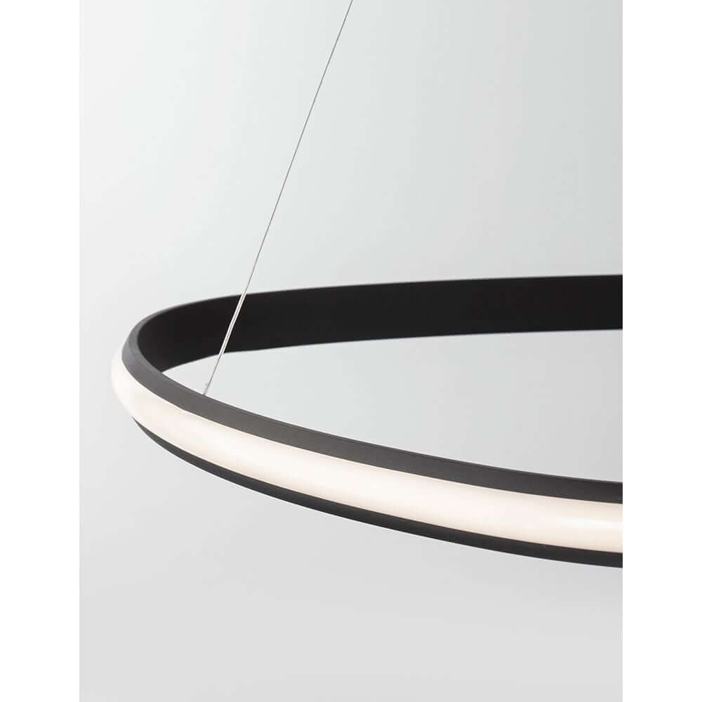 Aries LED Hängelampe Ø 74cm, modernes Design mit schwarzem Rahmen und weißer LED-Beleuchtung