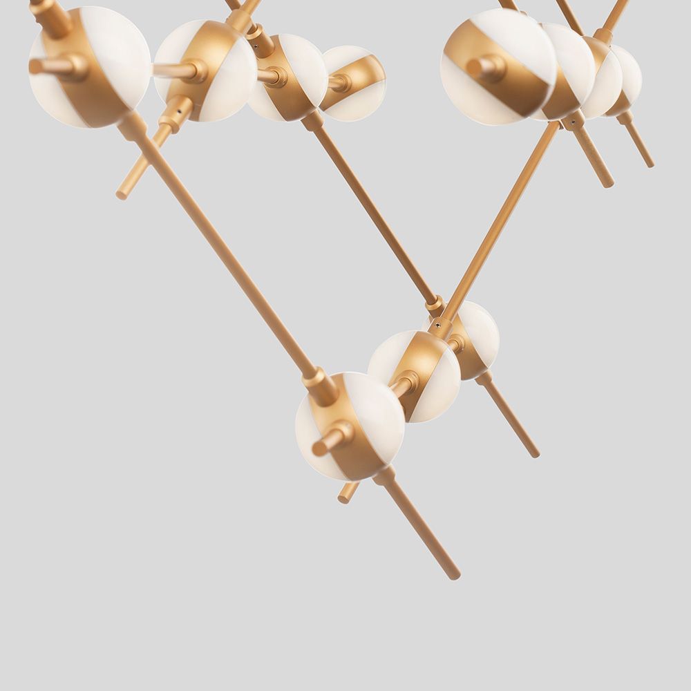 Atomo LED Hängeleuchte in Gold mit runden, weißen LED-Leuchten für moderne Raumgestaltung und angenehme Atmosphäre.