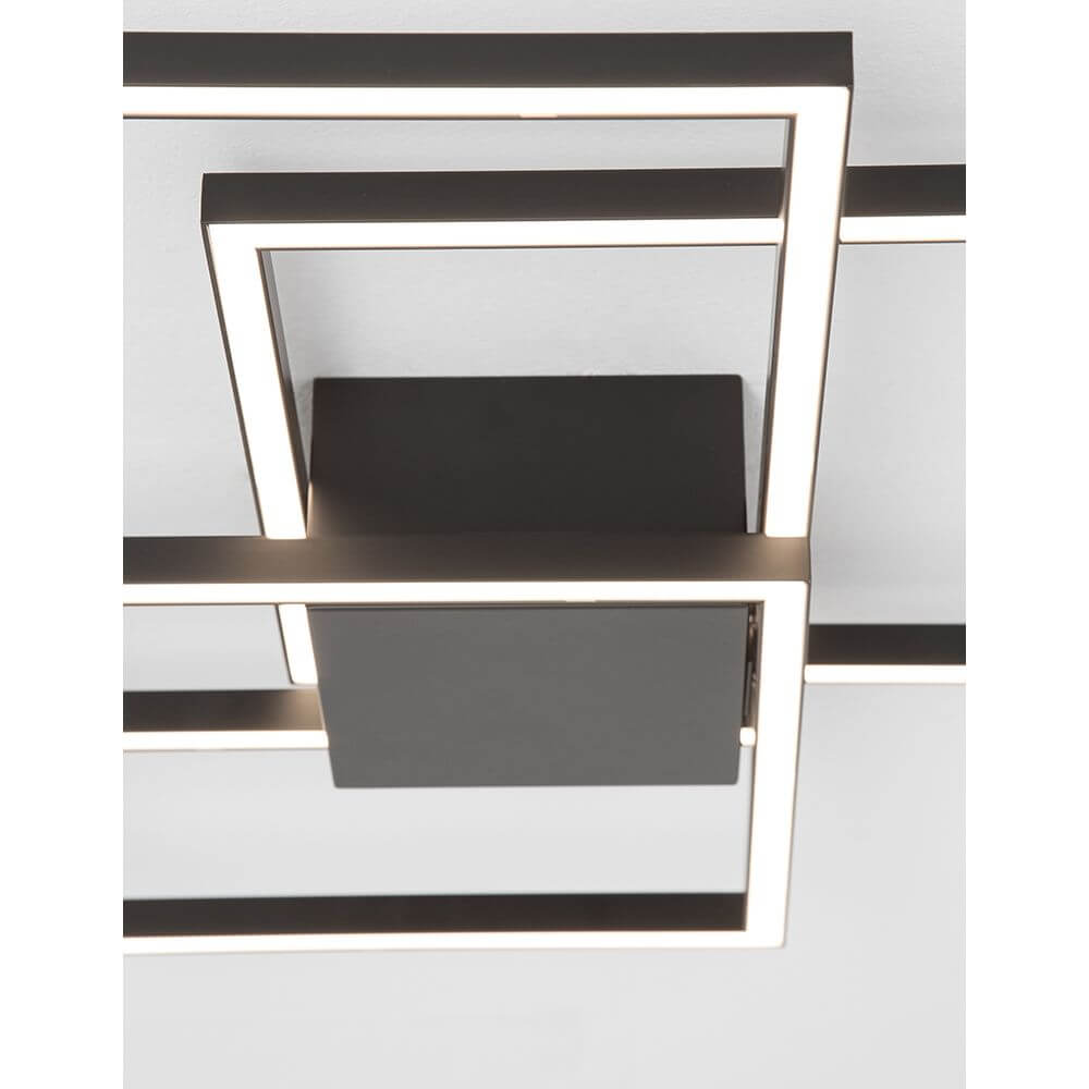Bilbao LED Deckenleuchte modernes quadratisches Design mit filigranen LED-Rahmen und flachem Aufbau