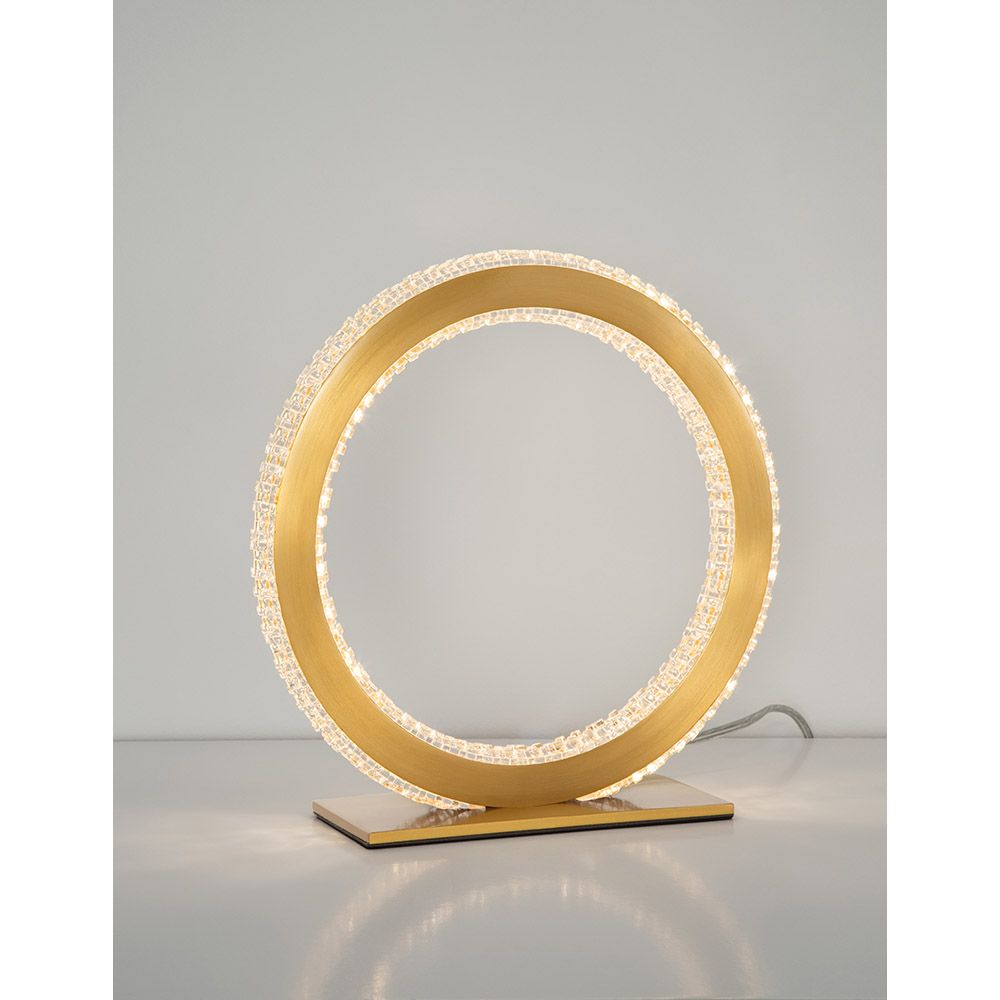 Cilion LED Tischlampe aus Messing und Gold, Ø 25cm, elegantes Design für stilvolle Beleuchtung.