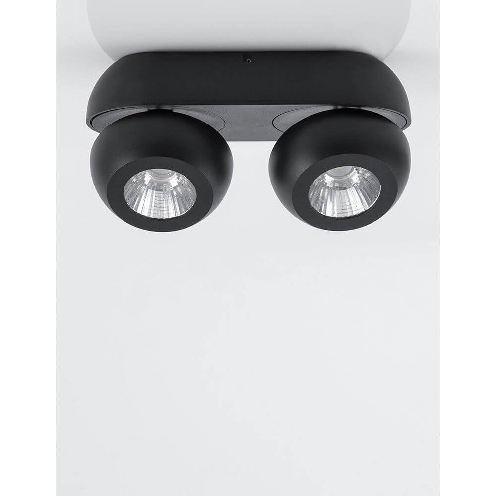 Gon LED Deckenspot 2-flammig Metall mit zwei kugelförmigen Leuchten in Schwarz.